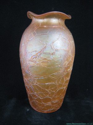 Wilhelm Kralik 'Rough Crackle' vase