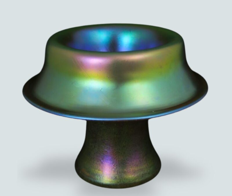 What makes Loetz glass so valuable – and how to spot a genuine piece